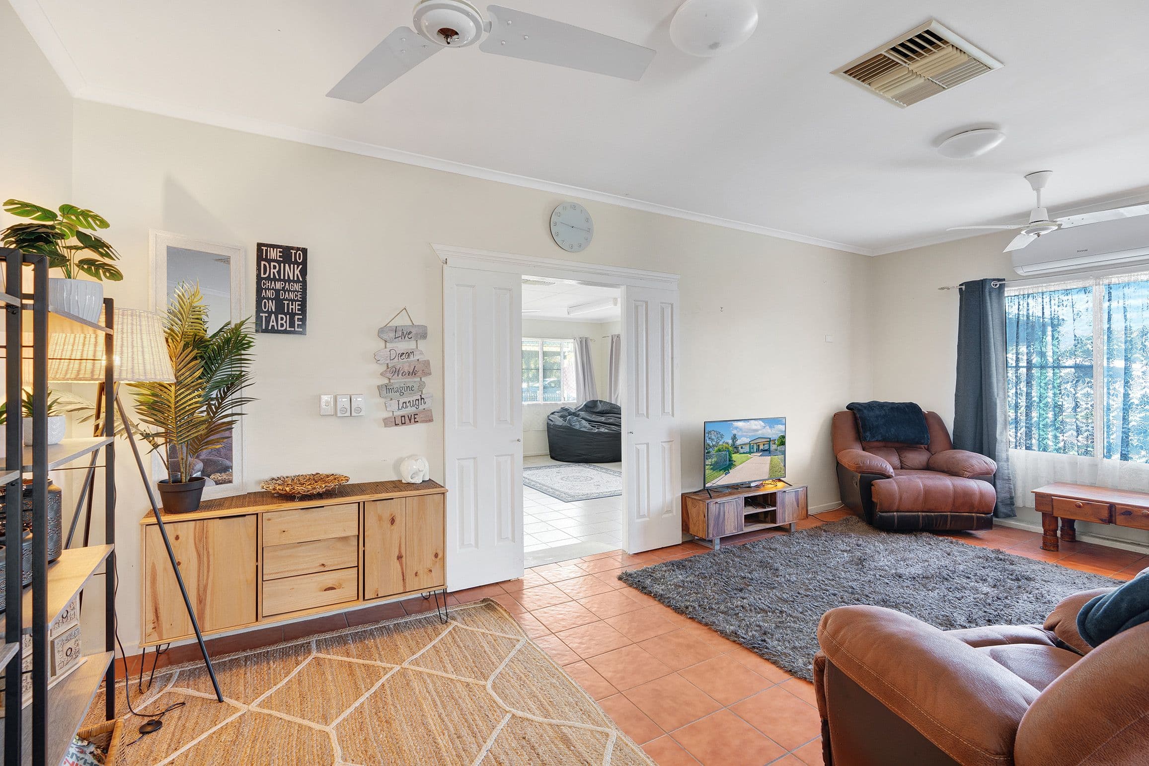 24 Garnet Street, Emerald QLD 4720, Emerald - Thumbnail 5