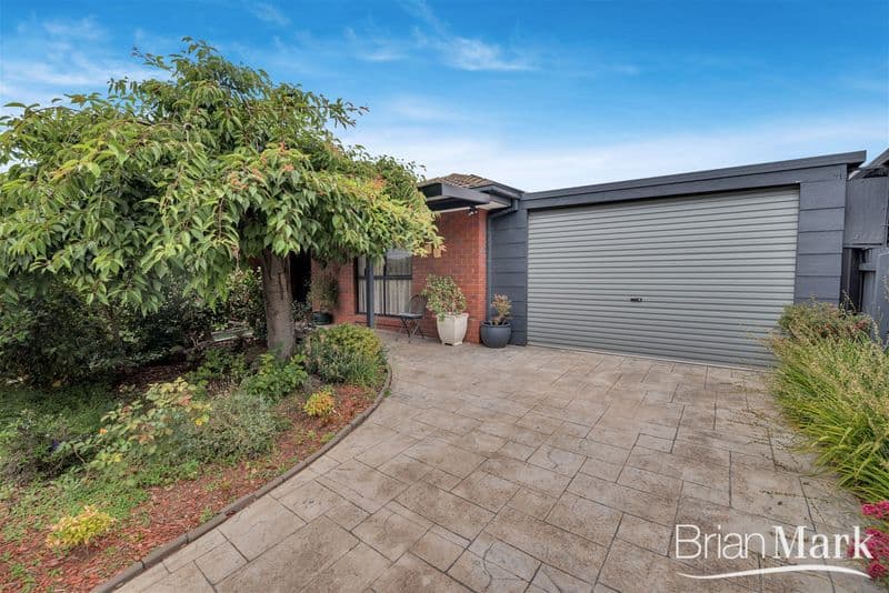 43 Flemington Crescent, Werribee - Thumbnail 2