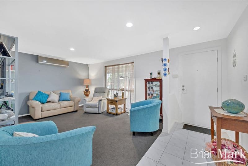 43 Flemington Crescent, Werribee - Thumbnail 4