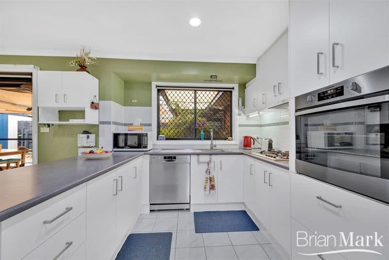 43 Flemington Crescent, Werribee - Thumbnail 6