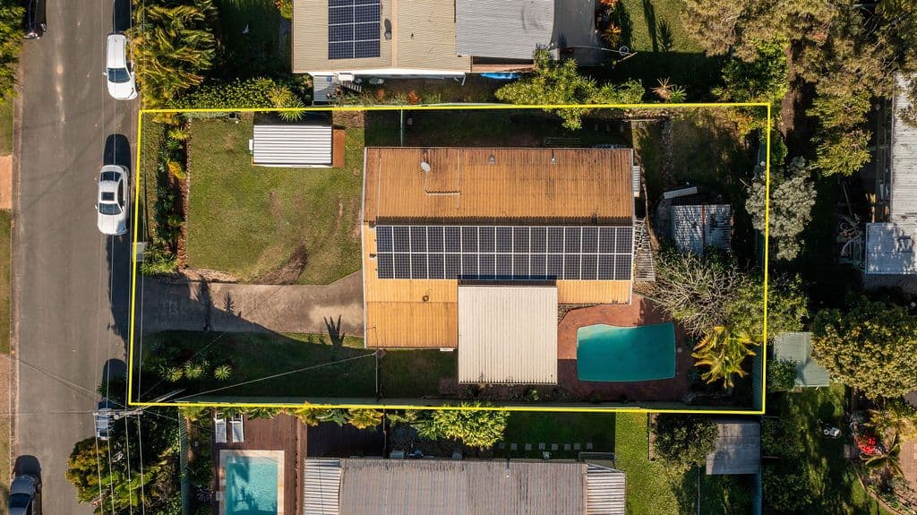 12 Babirra Street, Hope Island QLD 4212, Hope Island - Thumbnail 3