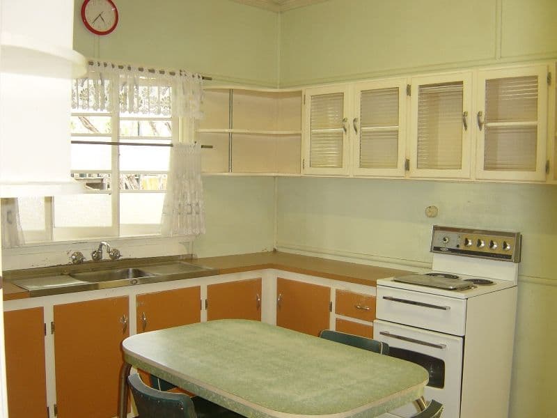 79  Graceville Avenue, GRACEVILLE QLD 4075, Graceville - Thumbnail 2