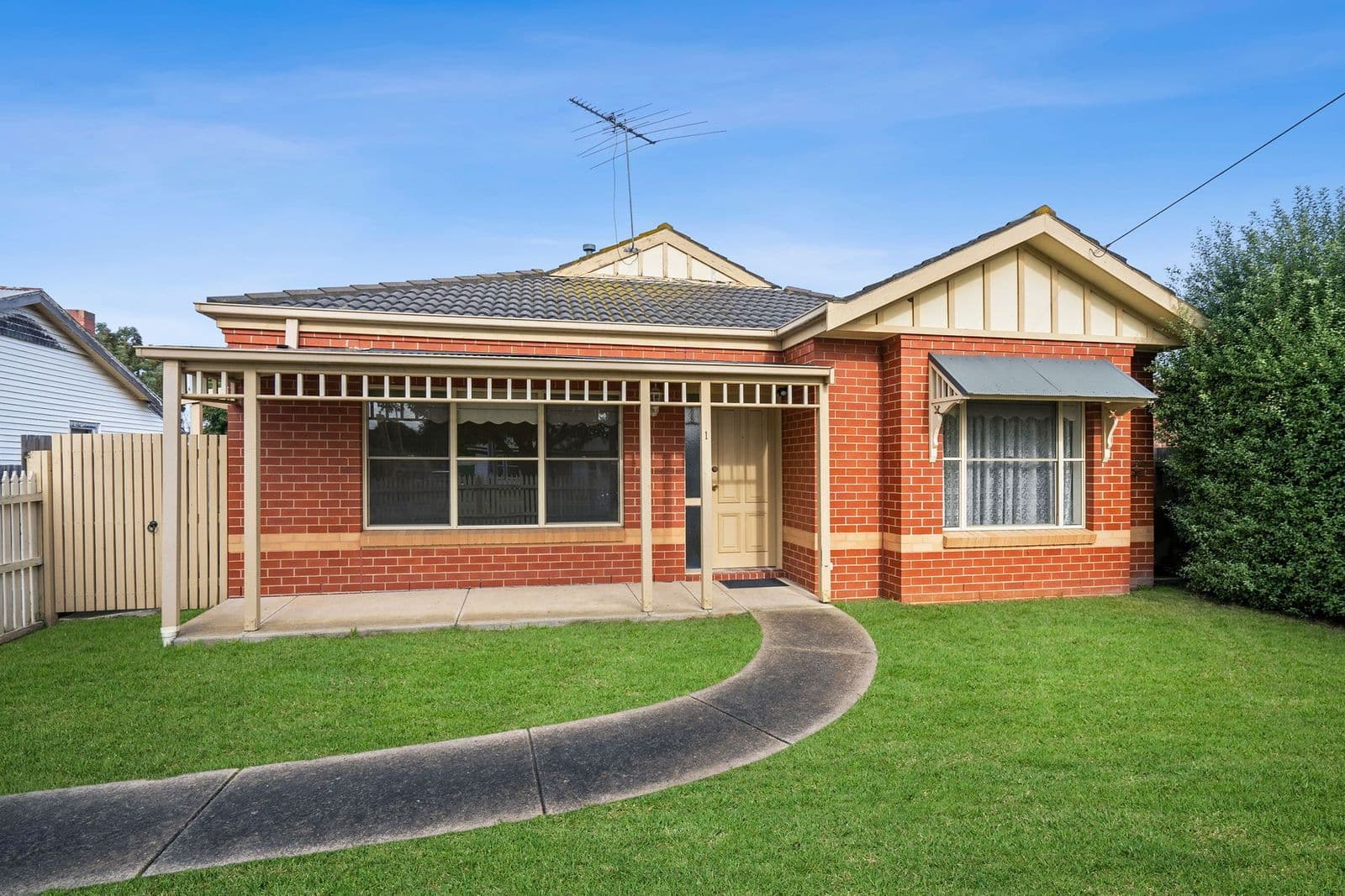 26 Logan Street, Hamlyn Heights VIC 3215, Hamlyn Heights - Image 1