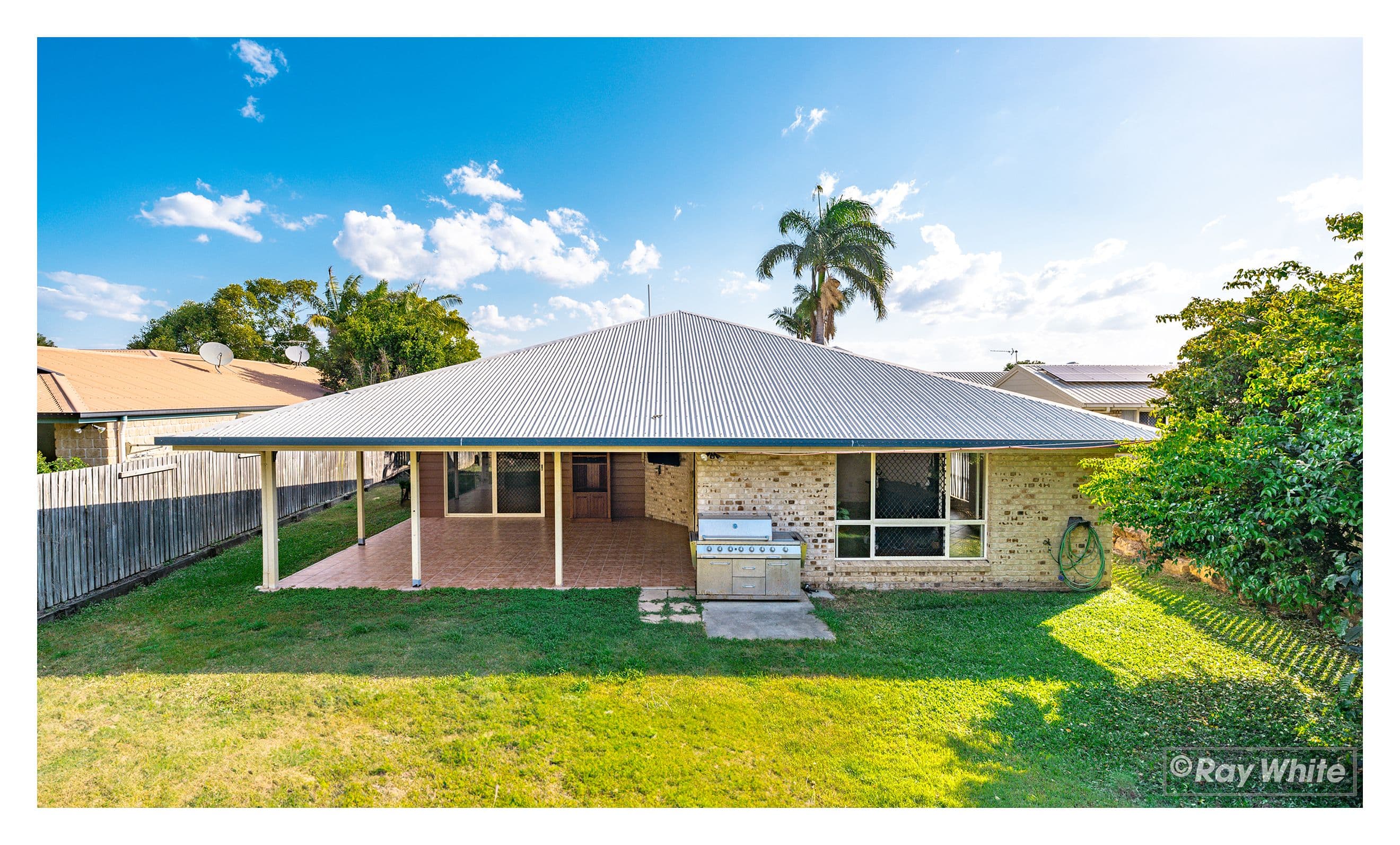 4 Van Haeren Street, Kawana QLD 4701, Kawana - Thumbnail 2