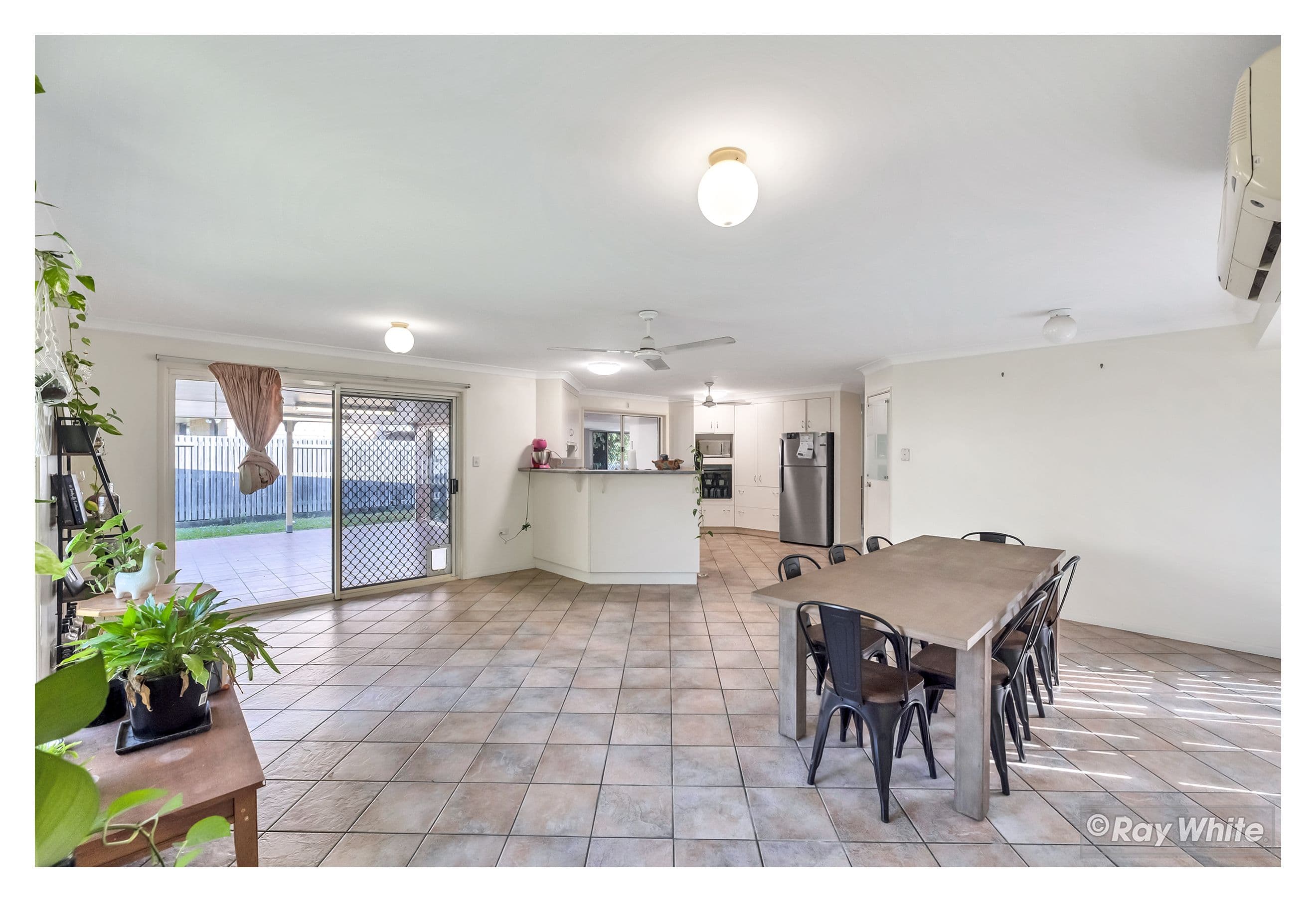 4 Van Haeren Street, Kawana QLD 4701, Kawana - Thumbnail 8
