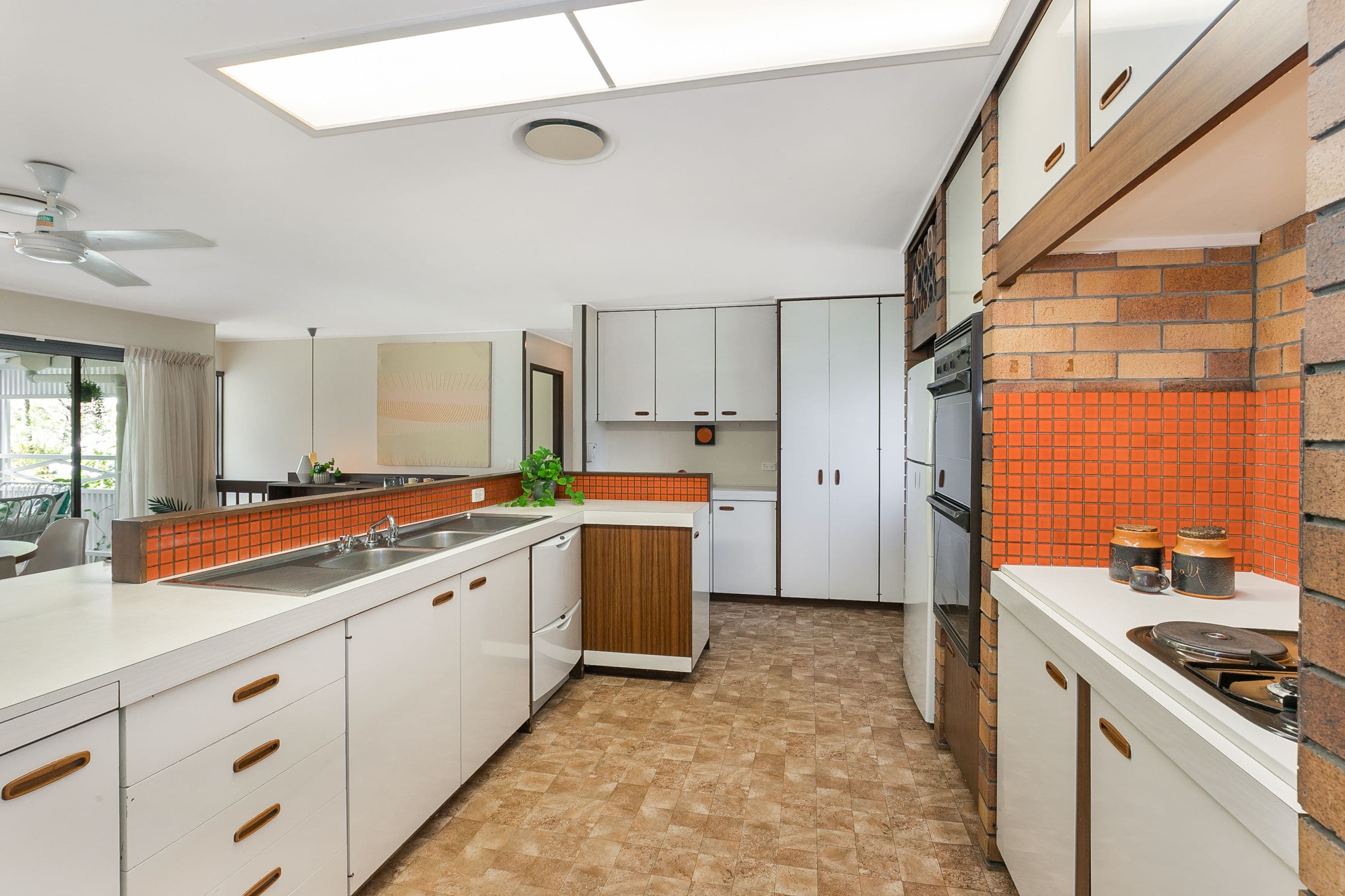 4 Bina Street, Chapel Hill QLD 4069, Chapel Hill - Thumbnail 3