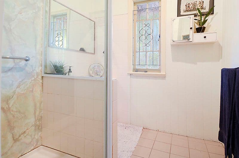 38 Glenfern Avenue, Kedron QLD 4031, Kedron - Thumbnail 8