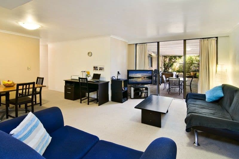 99/99 Whiteman Street, Southbank - Image 1