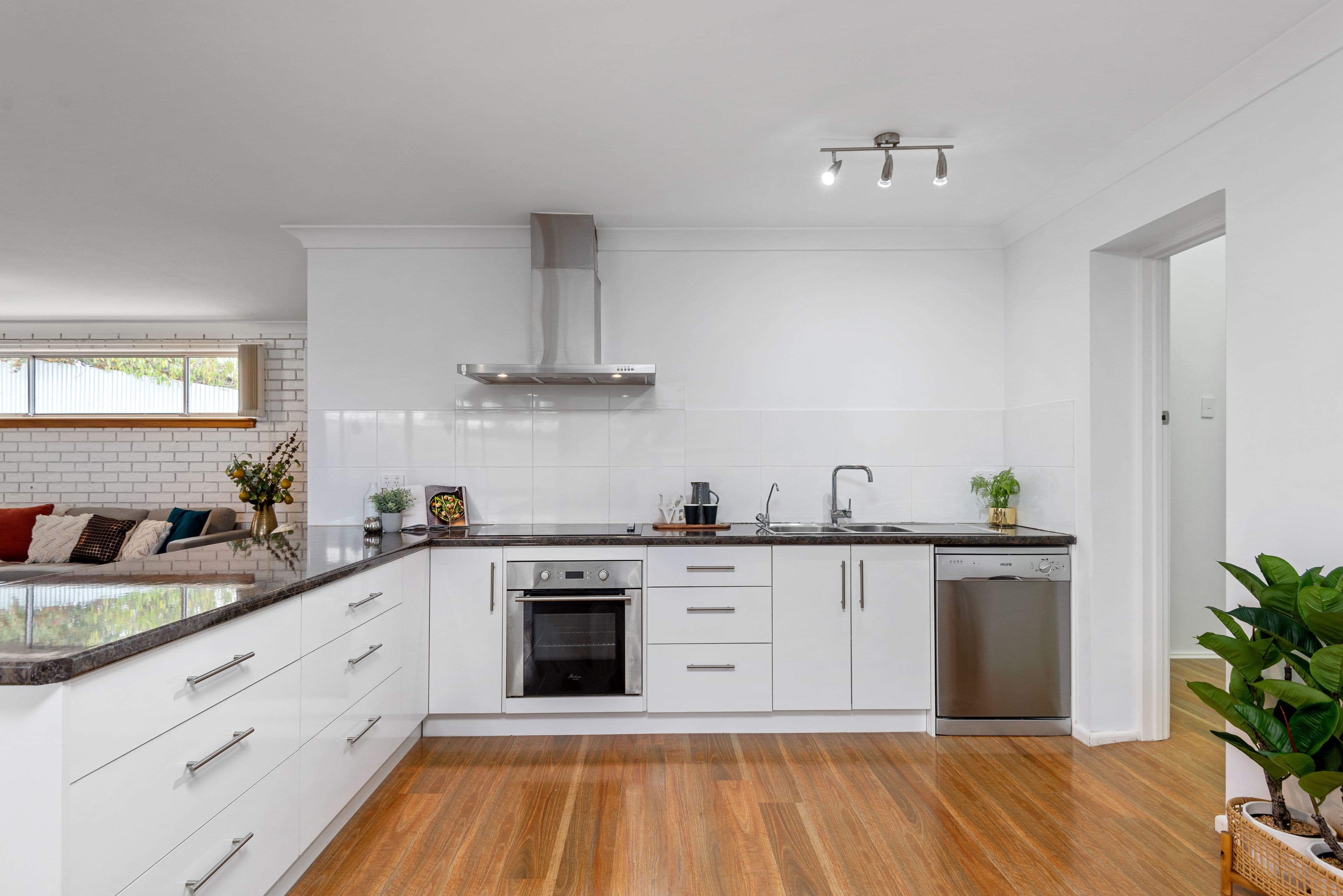 9 Castle Street, Reynella SA 5161, Reynella - Thumbnail 8