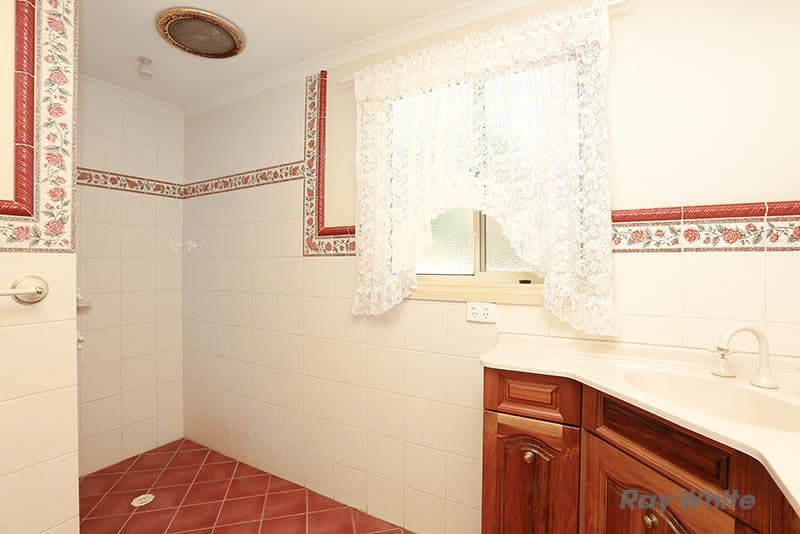 8 West Street, Burra SA 5417, Burra - Thumbnail 2