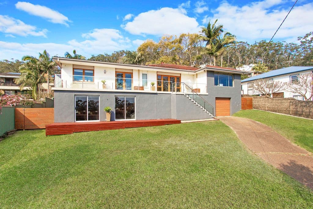 290 Avoca Drive, Green Point NSW 2251, Green Point - Thumbnail 2