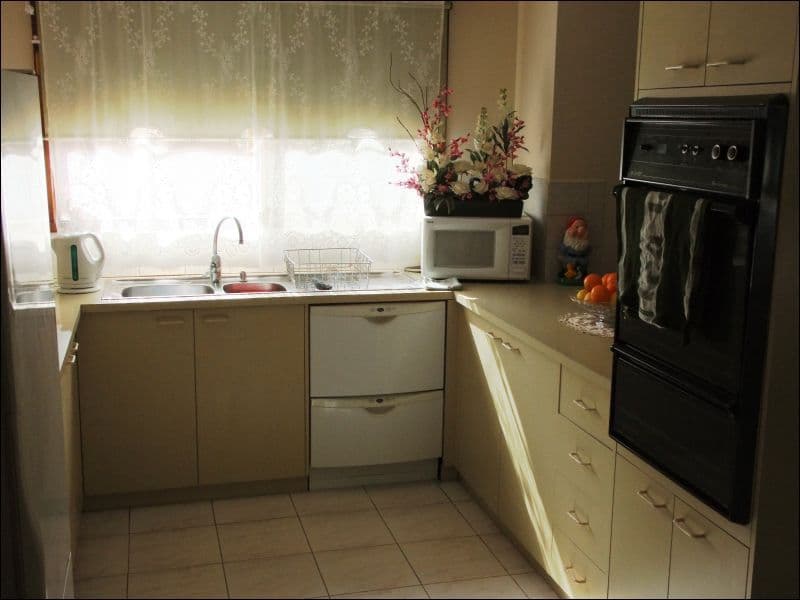 6 Damien Court, PAKENHAM VIC 3810, Pakenham - Thumbnail 3