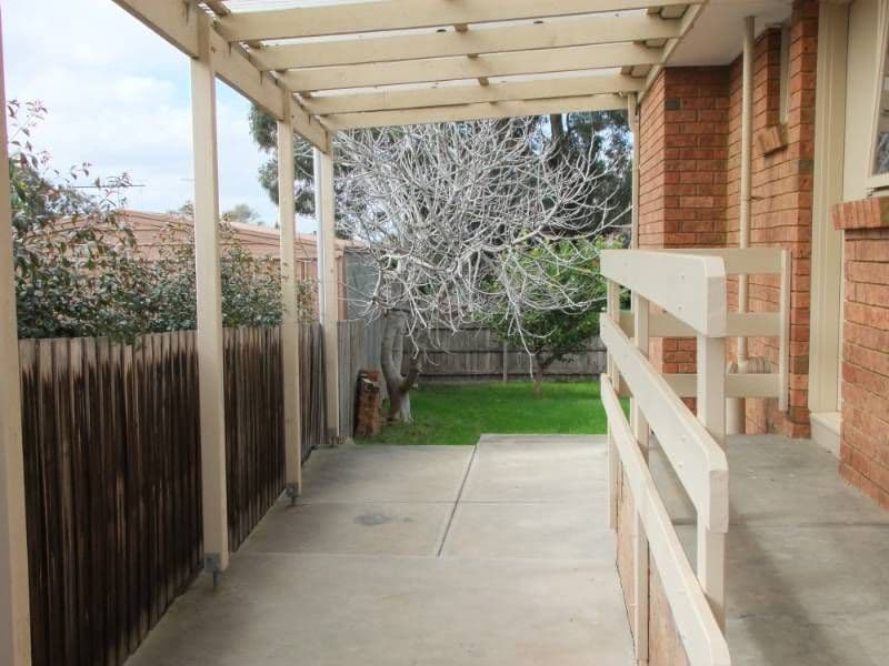 6 Damien Court, PAKENHAM VIC 3810, Pakenham - Thumbnail 8
