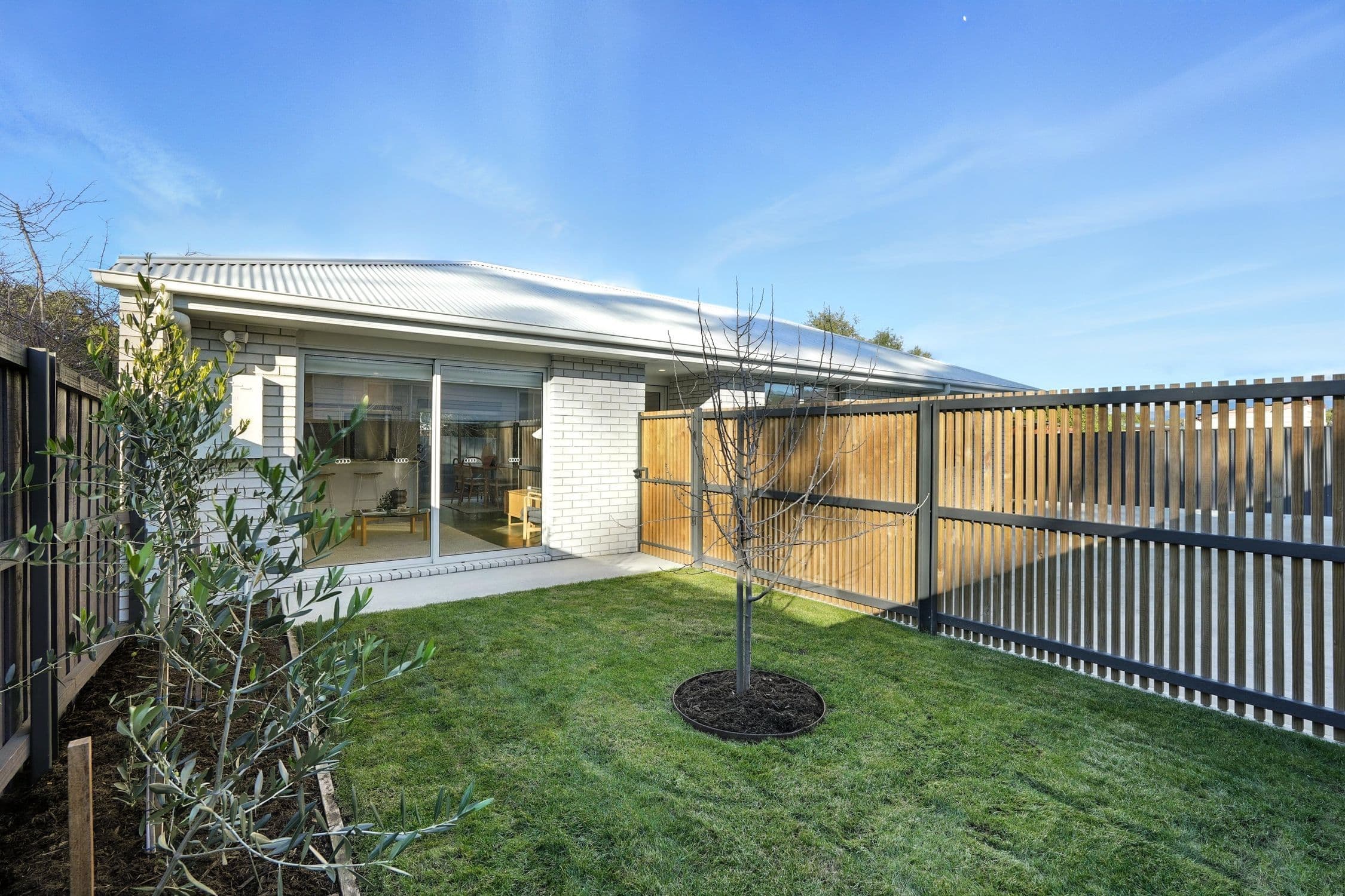 33 Resolution Street, Warrane TAS 7018, Warrane - Thumbnail 2