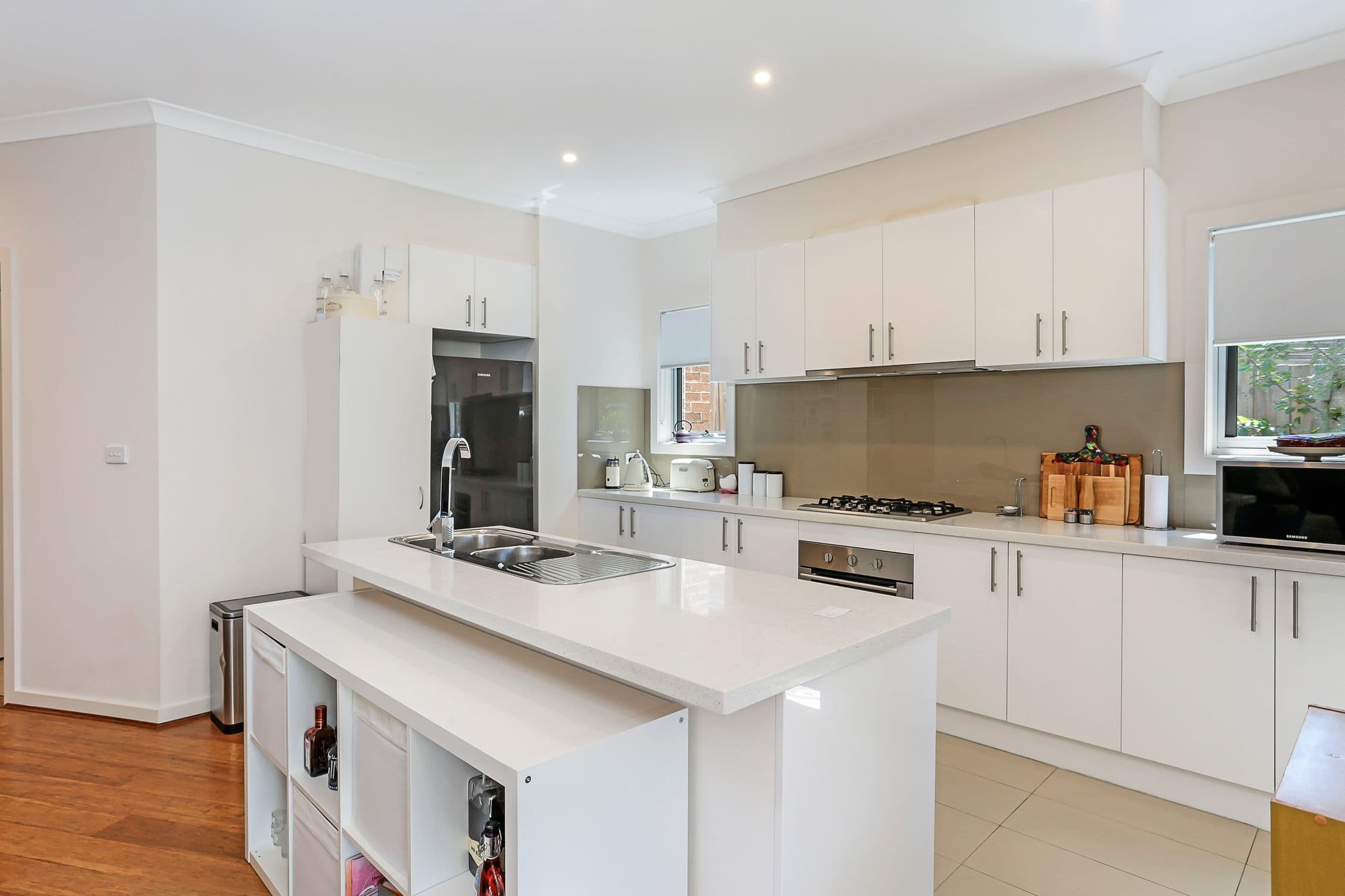 8 Phillip Close, Lilydale VIC 3140, Lilydale - Thumbnail 2