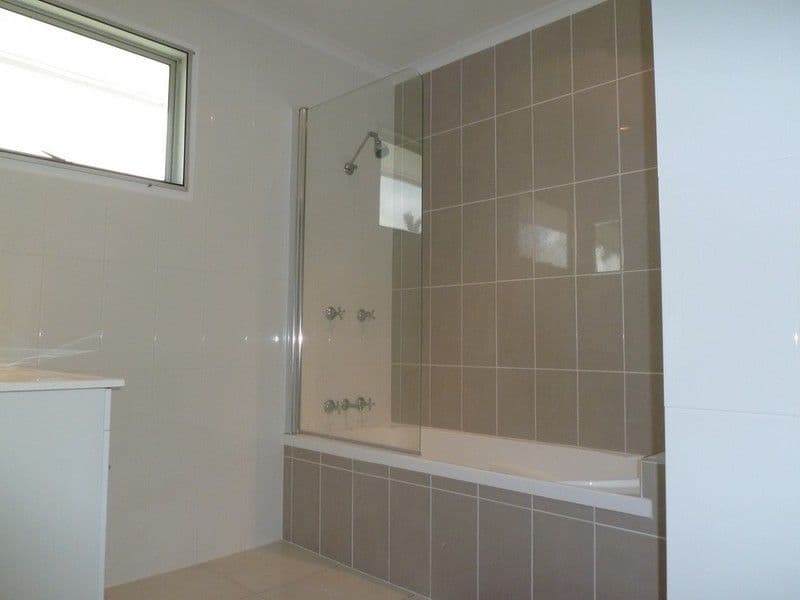 14 Mill Street, NORTH ETON QLD 4741, North Eton - Thumbnail 5