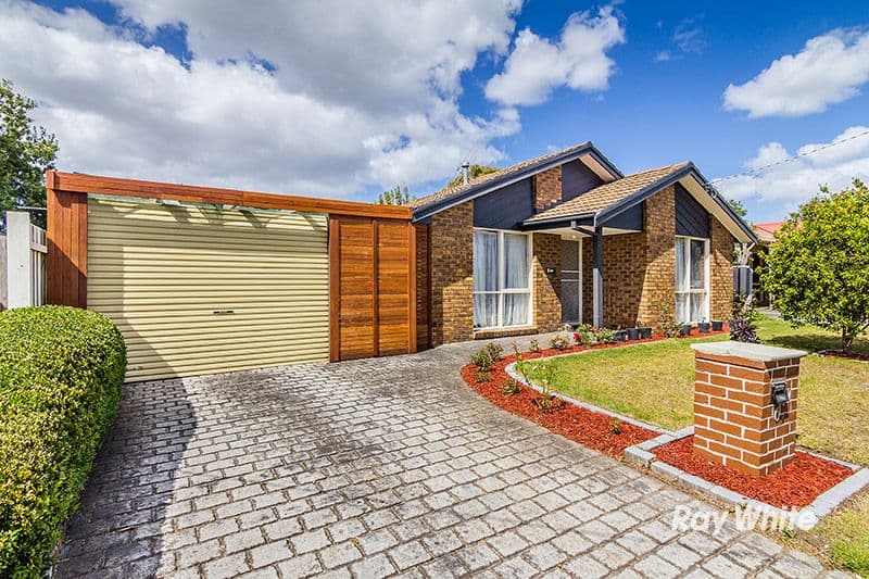 6 Jindalee Gardens, Cranbourne West VIC 3977, Cranbourne West - Image 1