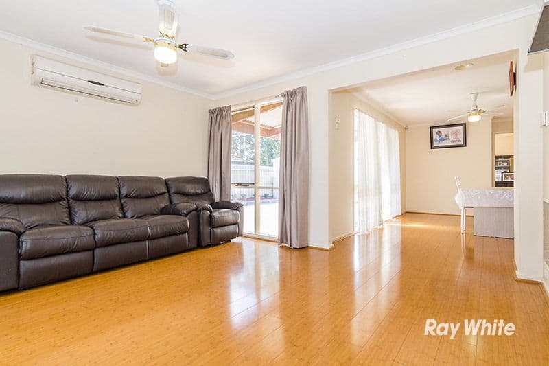 6 Jindalee Gardens, Cranbourne West VIC 3977, Cranbourne West - Thumbnail 3