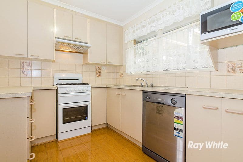 6 Jindalee Gardens, Cranbourne West VIC 3977, Cranbourne West - Thumbnail 5