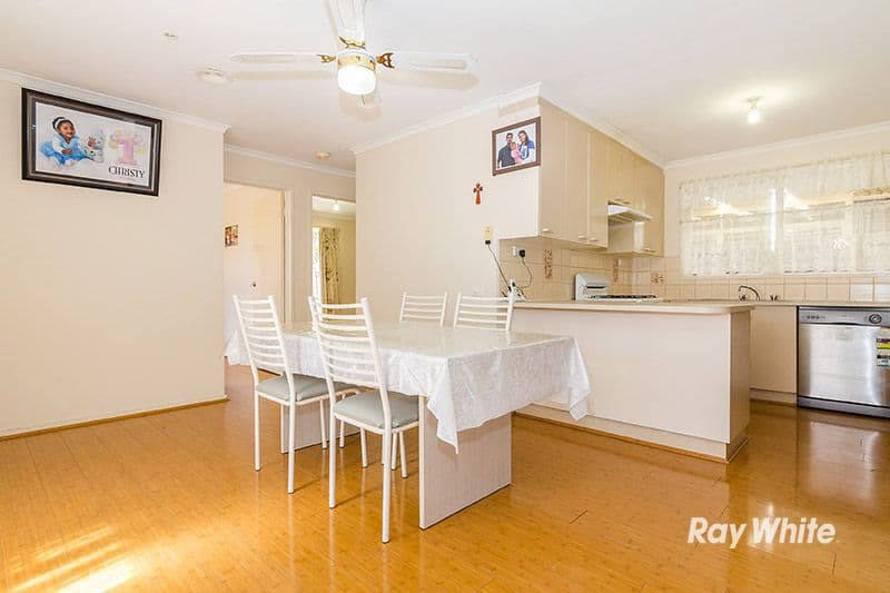 6 Jindalee Gardens, Cranbourne West VIC 3977, Cranbourne West - Thumbnail 6