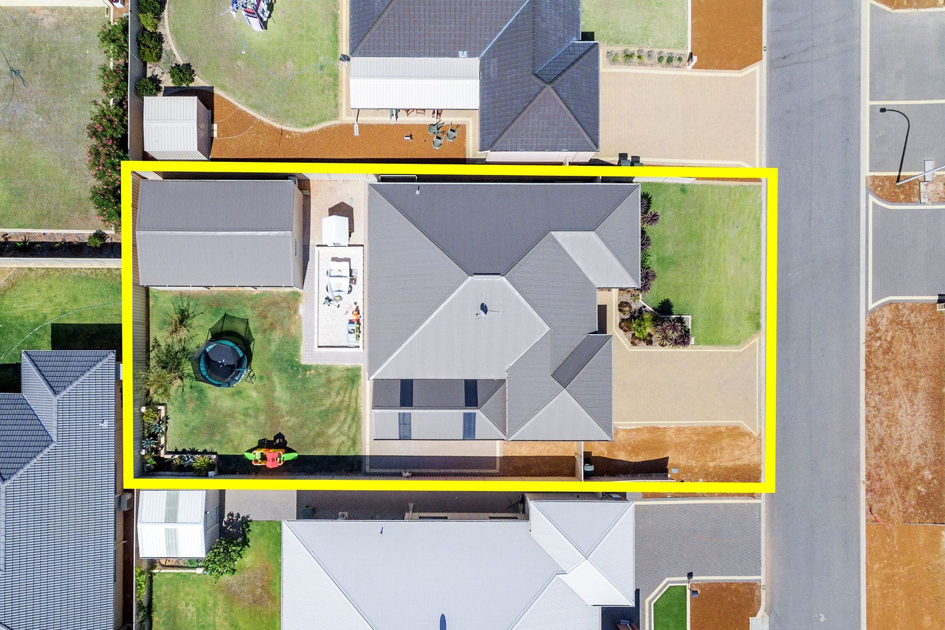 6 Mandalay Loop, Wandina WA 6530, Wandina - Thumbnail 2