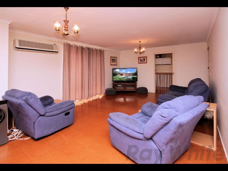 18 Bryant Street, Bundamba QLD 4304, Bundamba - Thumbnail 2