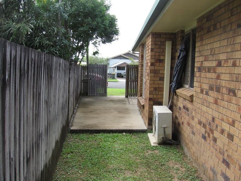 7 Hunter Street, WEST MACKAY QLD 4740, West Mackay - Thumbnail 3