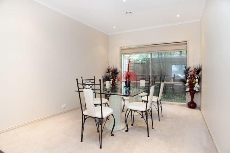 18 Gravlier Way, SOUTH MORANG VIC 3752, South Morang - Thumbnail 7