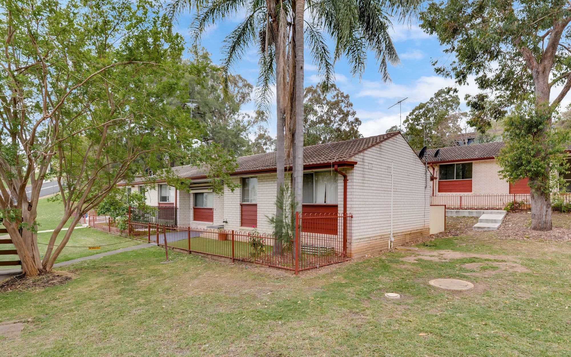 11/20 Stewart Street, Campbelltown NSW 2560, Campbelltown - Thumbnail 2
