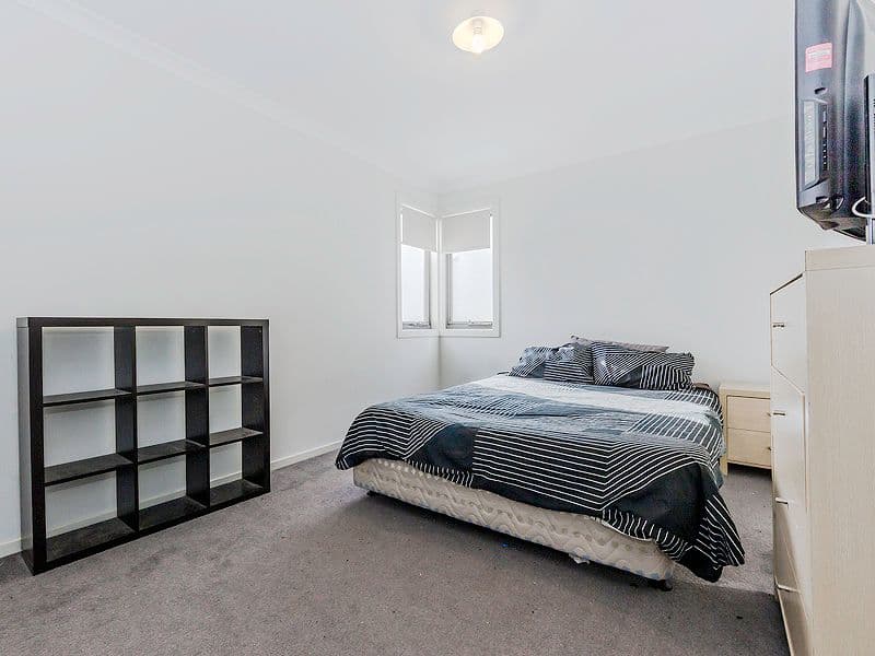 27 Chapel Street, Point Cook VIC 3030, Point Cook - Thumbnail 8