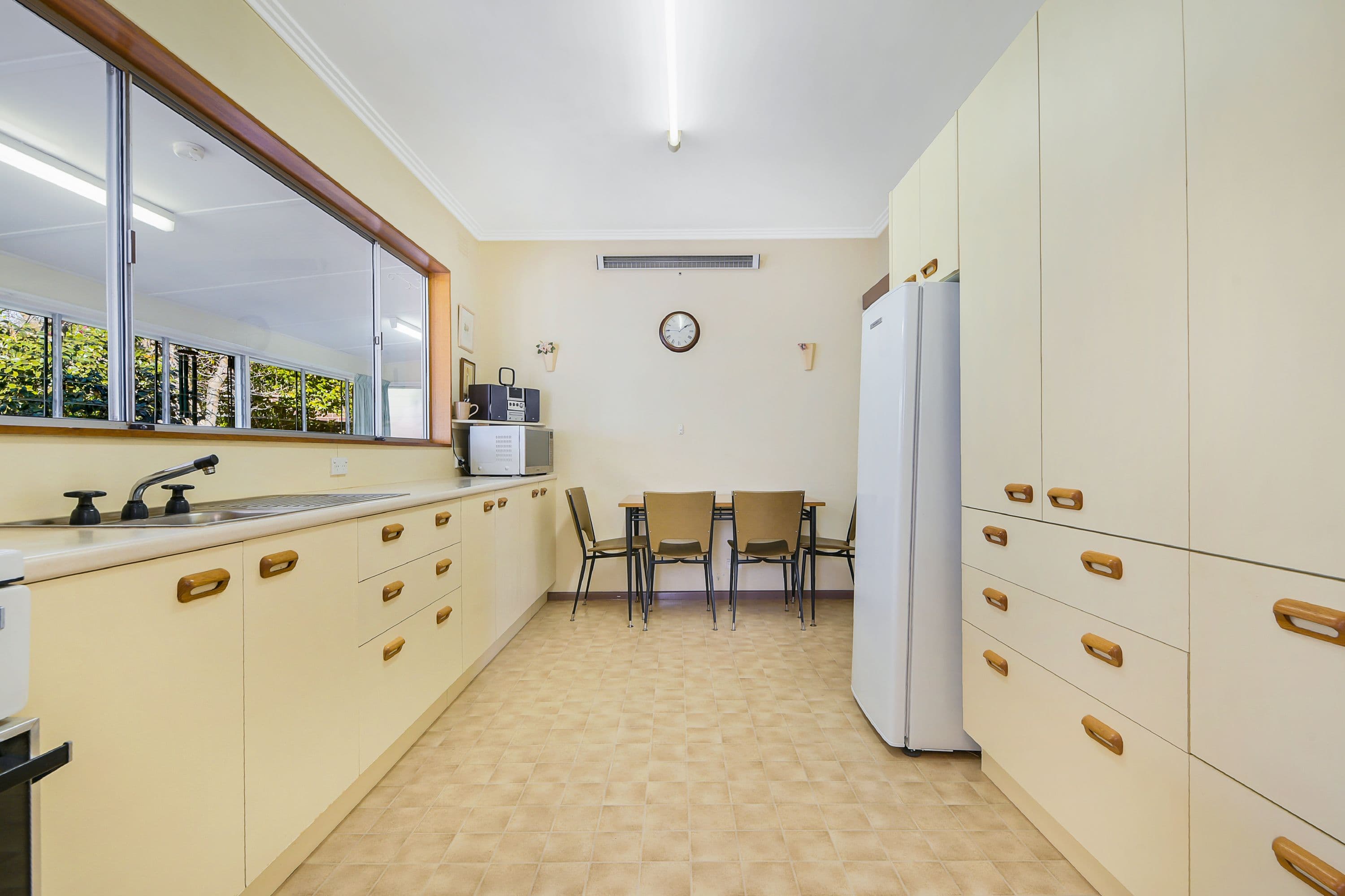 28 Tobias Avenue, Glen Waverley VIC 3150, Glen Waverley - Thumbnail 4