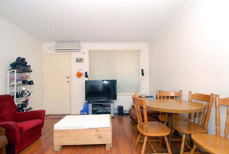 27 McMahons Road, FRANKSTON VIC 3199, Frankston - Thumbnail 2