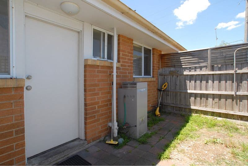 27 McMahons Road, FRANKSTON VIC 3199, Frankston - Thumbnail 5