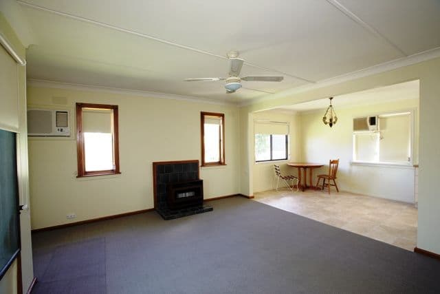 2 Moani Place, KOORINGAL NSW 2650, Kooringal - Thumbnail 6