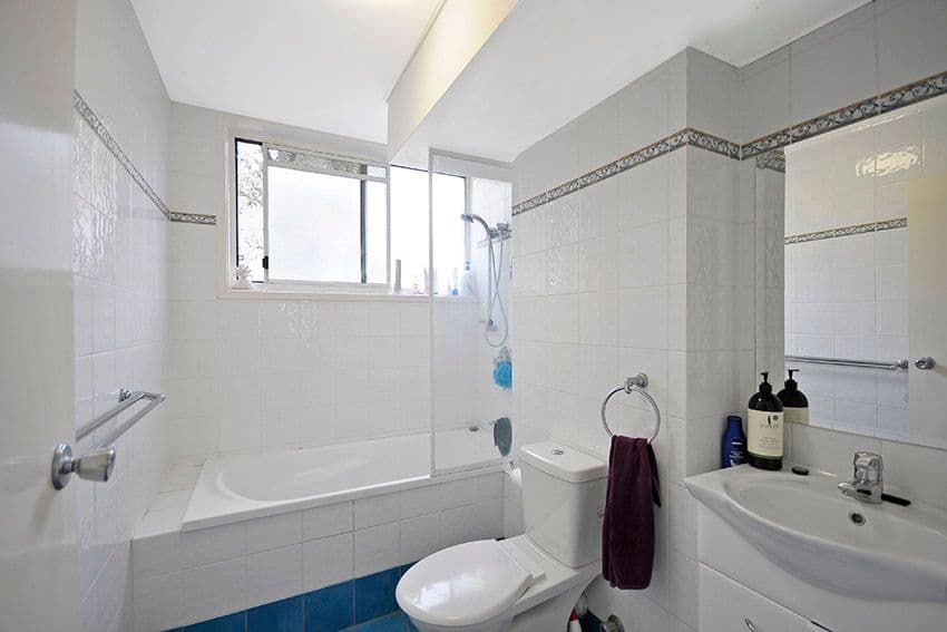 18 Tomewin Street, Currumbin QLD 4223, Currumbin - Thumbnail 7