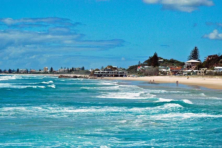18 Tomewin Street, Currumbin QLD 4223, Currumbin - Thumbnail 8
