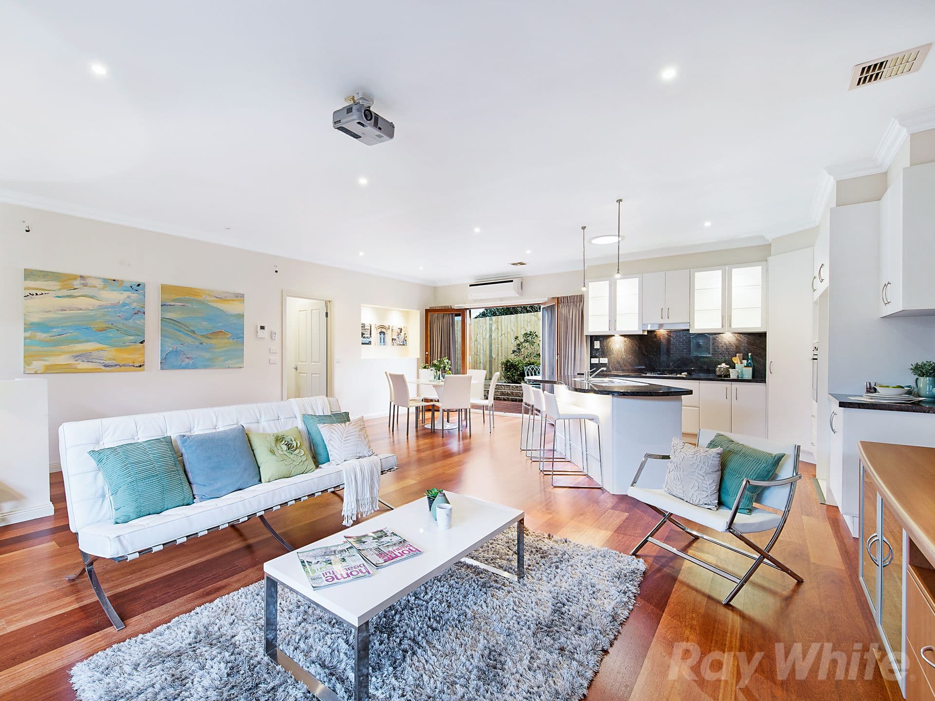12 Huxtable Street, Mount Waverley VIC 3149, Mount Waverley - Thumbnail 4