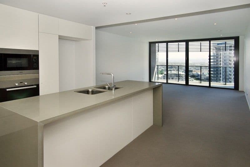 22001 The Oracle, 4 Charles Avenue, BROADBEACH QLD 4218, Broadbeach - Thumbnail 2