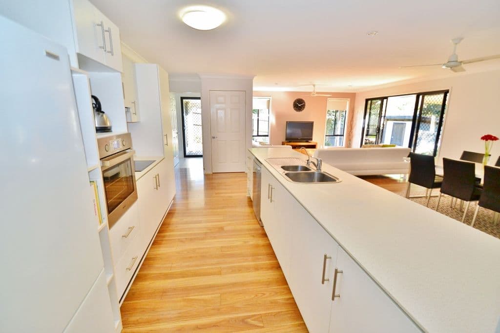 32 Ruwa Drive, Glass House Mountains QLD 4518, Glass House Mountains - Thumbnail 7