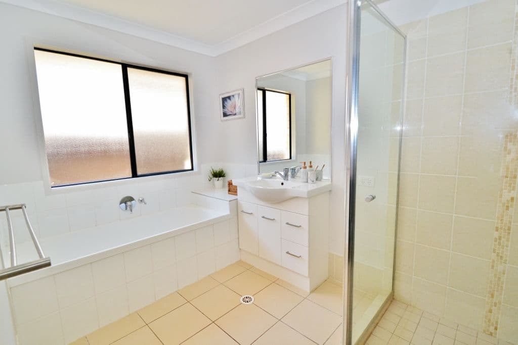 32 Ruwa Drive, Glass House Mountains QLD 4518, Glass House Mountains - Thumbnail 8