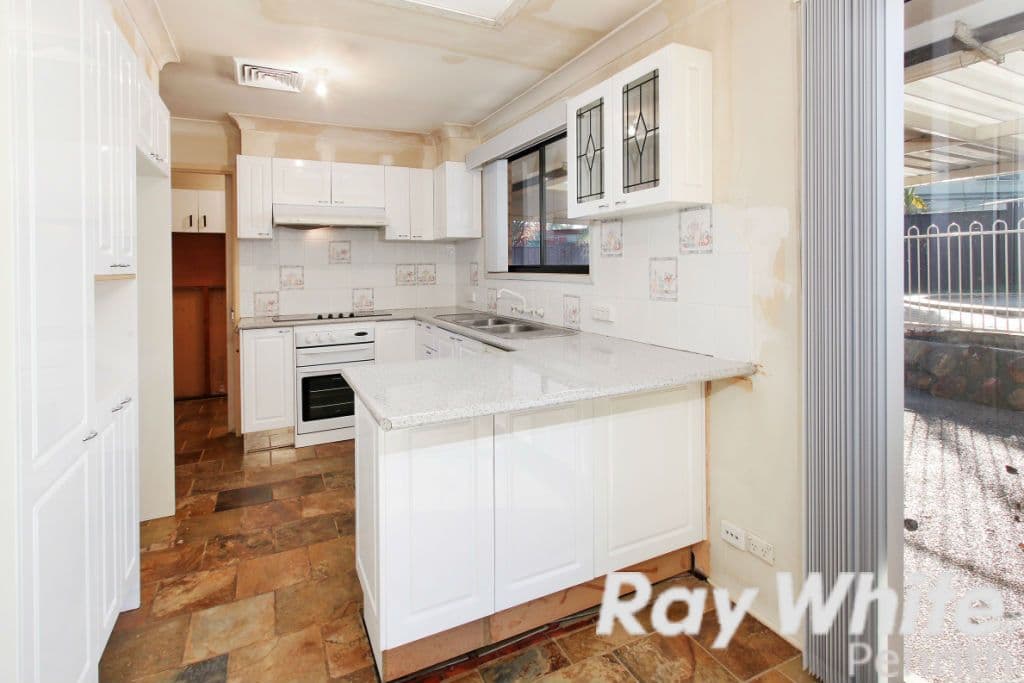 7 Mamble Place, SOUTH PENRITH NSW 2750, South Penrith - Thumbnail 3