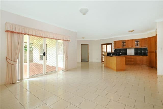 337 Ramsay Street, MIDDLE RIDGE QLD 4350, Middle Ridge - Thumbnail 3