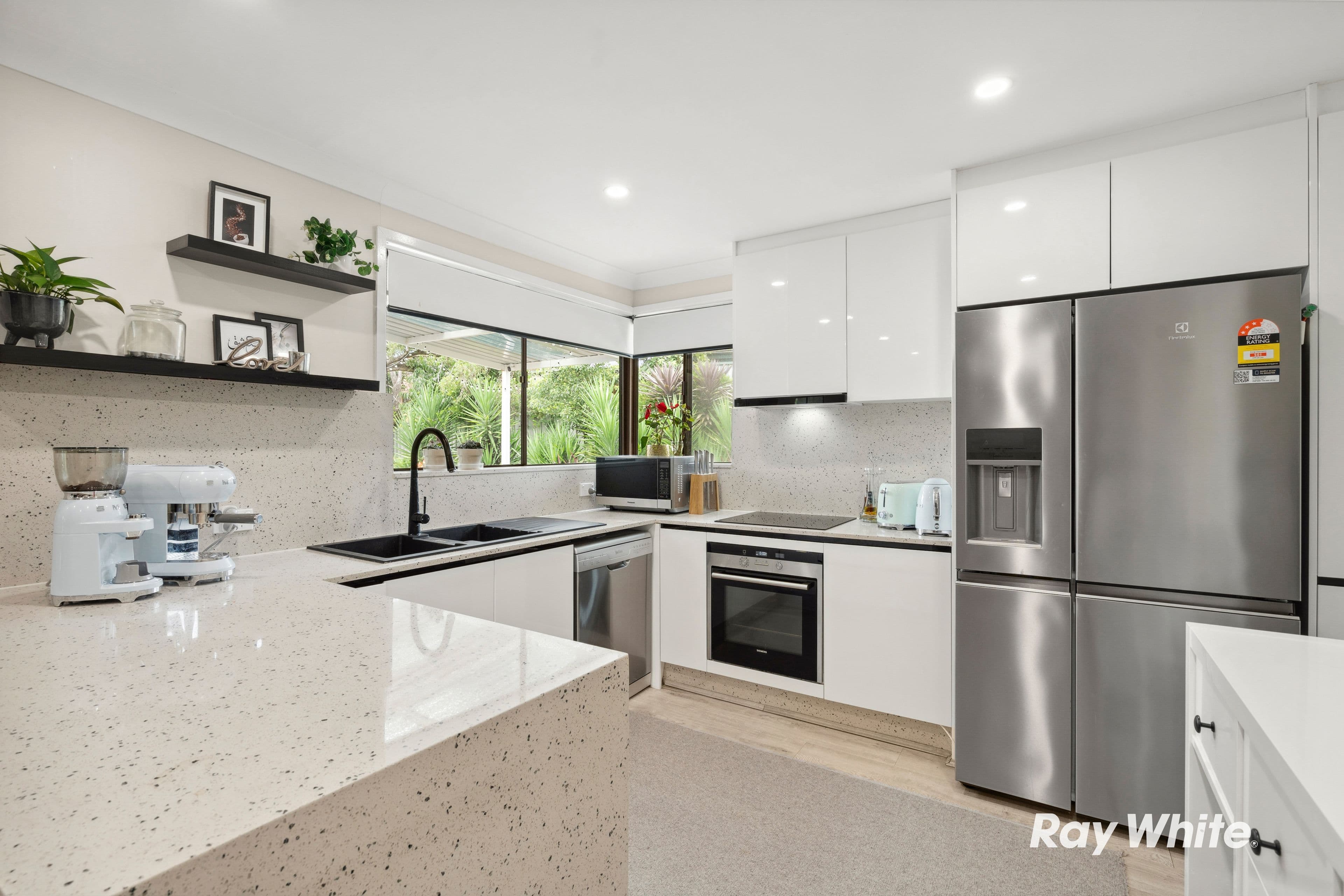 8 Seram Place, Kings Park NSW 2148, Kings Park - Thumbnail 3