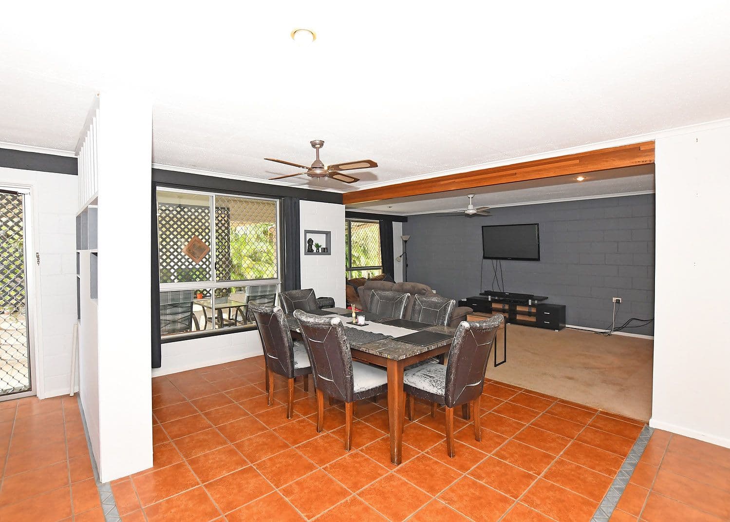 59 Glenray Street, Urangan QLD 4655, Urangan - Thumbnail 2