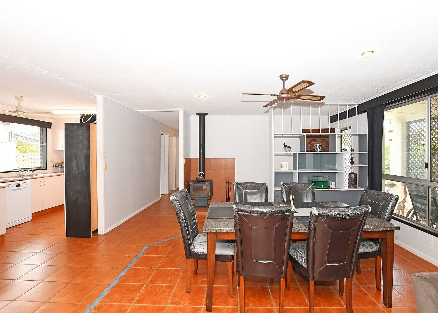 59 Glenray Street, Urangan QLD 4655, Urangan - Thumbnail 5