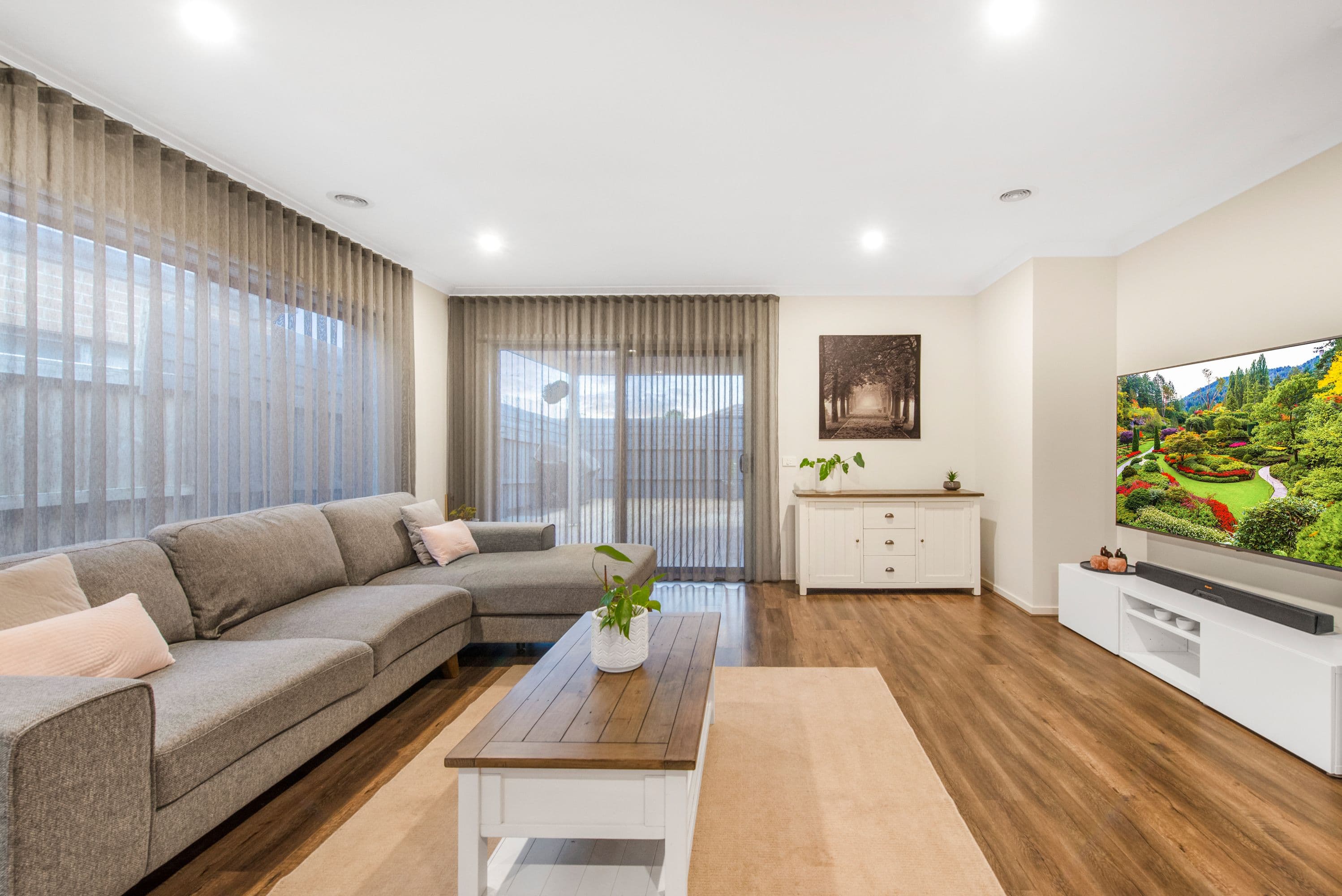 12 Affleck Street, Cranbourne East VIC 3977, Cranbourne East - Thumbnail 6