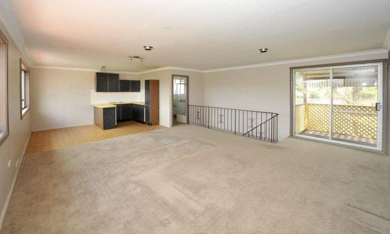 29 Carnegie Circuit, CHIFLEY NSW 2036, Chifley - Thumbnail 5