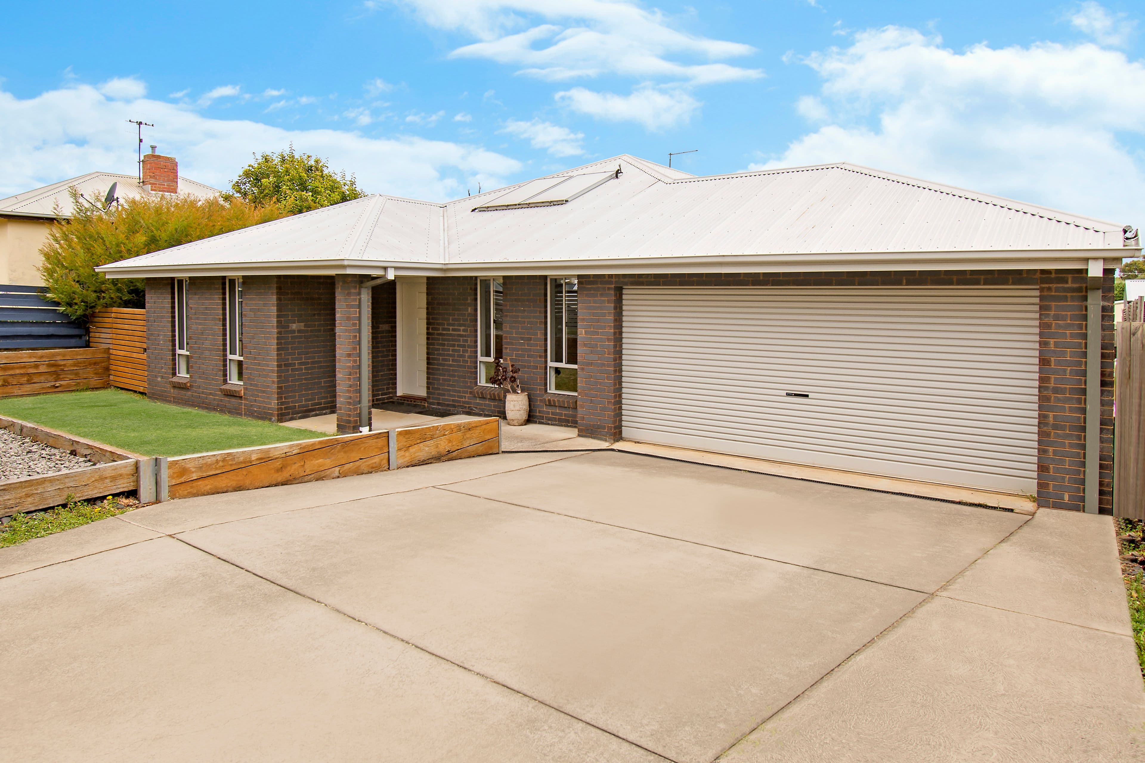 35 Ziegler Parade, Allansford VIC 3277, Allansford - Image 1