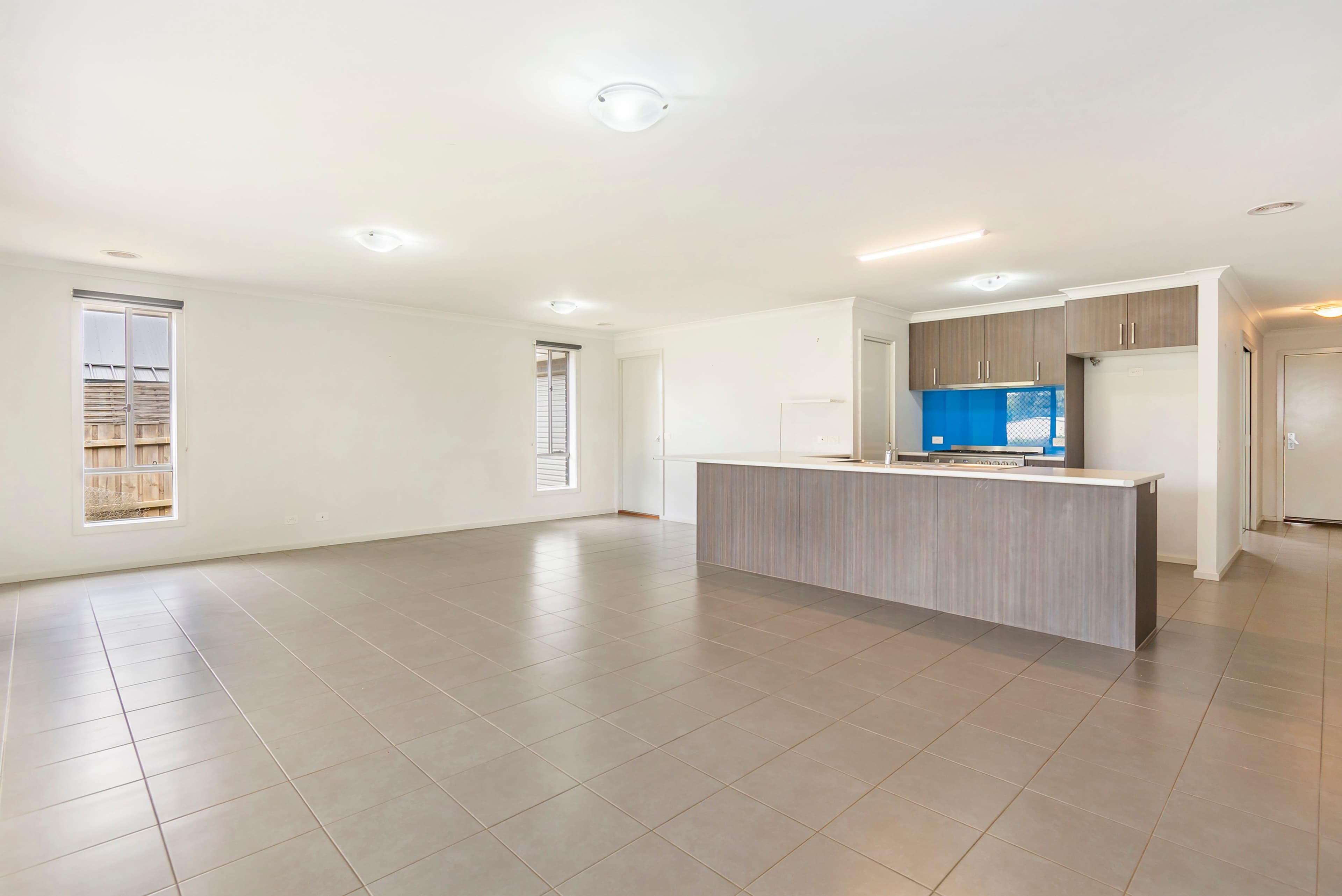 35 Ziegler Parade, Allansford VIC 3277, Allansford - Thumbnail 3