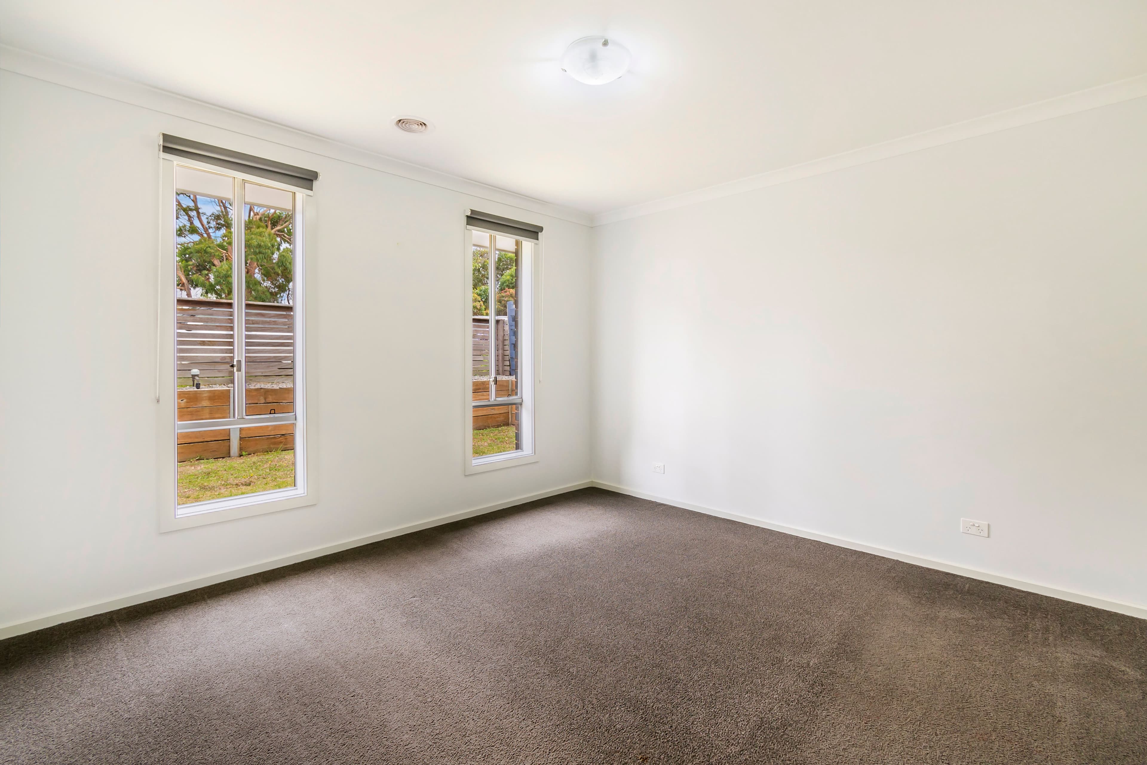 35 Ziegler Parade, Allansford VIC 3277, Allansford - Thumbnail 4